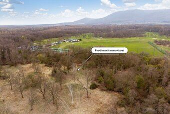 Ev.č. 00018 Nabízím k prodeji pozemek o výměře 1 999 m² v ob