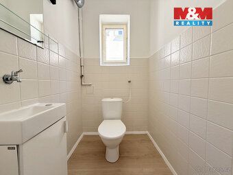 Nabízíme k pronájmu krásný, zrekonstruovaný byt 3+1 o rozloz