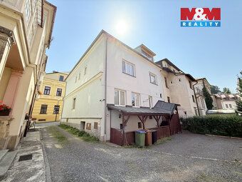 Nabízíme k pronájmu krásný, zrekonstruovaný byt 3+1 o rozloz