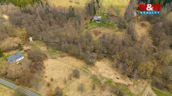 Nabízíme k prodeji krásnou louku o rozloze 2537 m² nacházejí