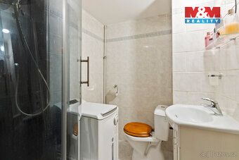 Prodej bytového domu s bývalou restaurací v centru obce Jabl