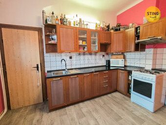 Hledáte prostorný rodinný dům s velkou zahradou? Chcete bydl