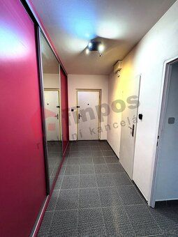 Nabízíme k pronájmu světlý byt 2+1 s balkonem ve vyhledávané