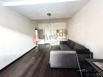 Nabízíme k pronájmu světlý byt 2+1 s balkonem ve vyhledávané