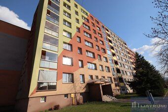 Nabízíme k pronájmu družstevní byt 2+1, o celkové výměře 44 