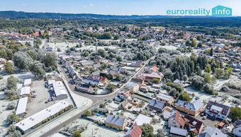 Nabízíme k prodeji menší rodinný domek v malebné vesnici Kli