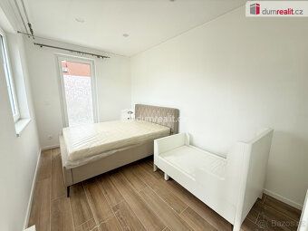 +popl. 8000, , Dumrealit.cz Vám zprostředkuje Nabízíme k pro