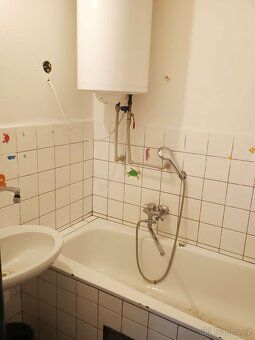 Nabízíme bytovou jednotku 3+1 o velikosti 64 m2ve zvýšeném p