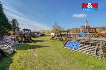 K prodeji lukrativní rozlehlý pozemek 6691 m² v KÚ Újezd, v 