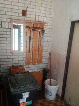 Nabízíme prodej rozlehlého původně zemědělského stavení s ho