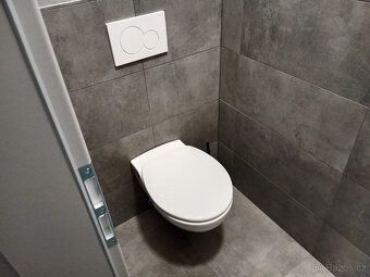 Představuji skladovací a výrobní halu, která se nachází ve V