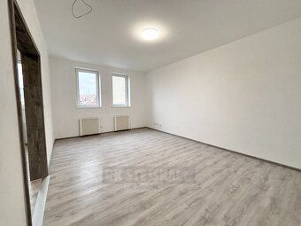 Nabízíme k pronájmu byt 1+1 po kompletní rekonstrukci, který