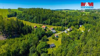 Pozemek o výměře 1180 m² ve Staré Vsi u Vysoké nad Jizerou j