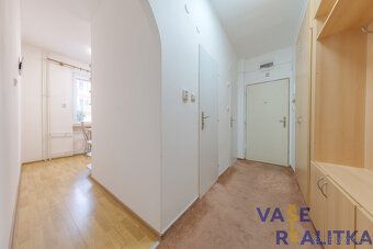 Nabízíme k pronájmu byt 3+1 v osobním vlastnictví o výměře 6