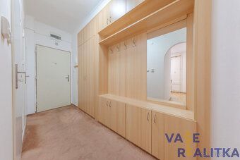 Nabízíme k pronájmu byt 3+1 v osobním vlastnictví o výměře 6