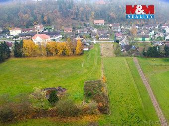 Prodej pozemků o celkové výměře 2 911 m² – Roupov u Přeštic.