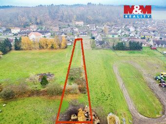 Prodej pozemků o celkové výměře 2 911 m² – Roupov u Přeštic.