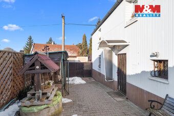 Nabízíme k prodeji samostatně stojící rodinný dům v klidné č