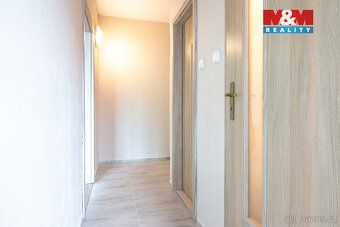 Nabízíme k prodeji útulný byt 1+1 o užitné ploše 35 m² v kli