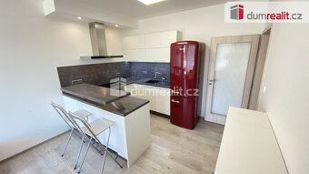 + 3500,-Kč měsíční poplatky + provize RK 23 000+DPH (27 830,