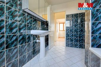 Podkrovní byt 4+kk s komorou, vlastním pozemkem (114 m²) a k