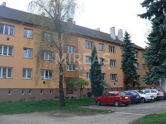 Nabízíme k pronájmu byt o dispozici 2+1 a užitné ploše 48 m²