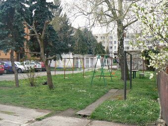 Nabízíme k pronájmu byt o dispozici 2+1 a užitné ploše 48 m²