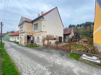 Prodej dvoupodlažního historického rodinného domu v Písečné 