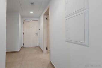Ev.č. 00067 Nabízíme k pronájmu zcela nový, designově řešený