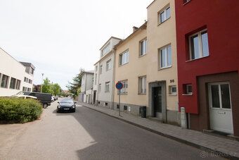 Nabízíme pronájem samostatných bytových jednotek v rodinném 