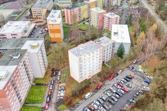Nabízíme Vám k prodeji prostorný byt 3+1 v osobním vlastnict