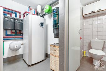 Nabízíme k prodeji samostatně stojící rodinný dům s celkovou