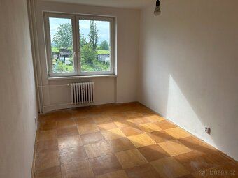 Nabízím k pronájmu byt 2+1 o velikosti 65 m², který se nachá