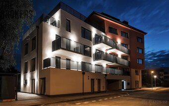 Prodej bytu 3+kk s prostornou zahradou a terasou Lokalita: N