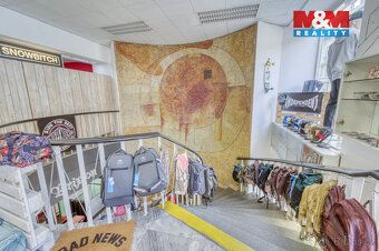 Pronájem ojedinělého atraktivního obchodního prostoru o celk