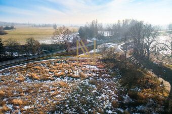 Nabízíme jedinečnou příležitost investice do pozemku s proje
