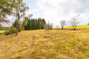 Nabízíme k prodeji výjimečný pozemek v obci Posudov, nedalek