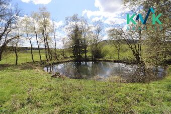Nabízíme k prodeji zemědělskou usedlost před rekonstrukcí vč