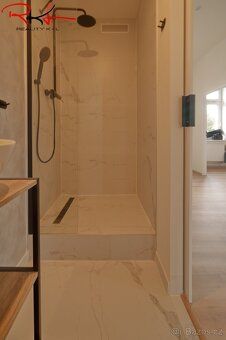 Nabízíme k prodeji prostorný a světlý byt 3+1 o výměře 65 m²