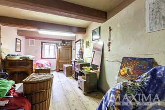 **Na prodej: Rodinný dům s potenciálem - 350 m2**
Exkluzivně