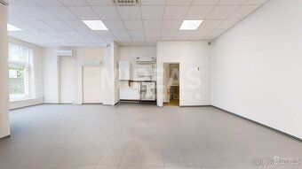 Nabízíme Vám k prodeji nebytový prostor 106 m² , s vlastním 