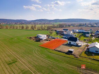 Prodej pozemku 6719 m2 z toho stavební pozemek 1453 m2 Štíti