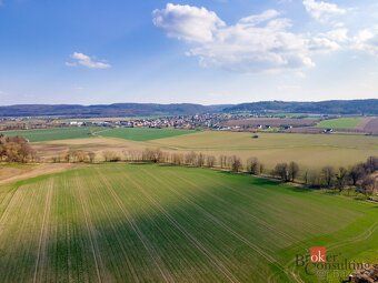 Prodej pozemku 6719 m2 z toho stavební pozemek 1453 m2 Štíti