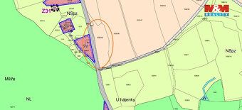 Nabízíme k prodeji krásný pozemek o rozloze 1661 m². Nachází