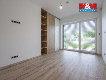 Nabízíme k prodeji novostavbu rodinného domu v původní zásta