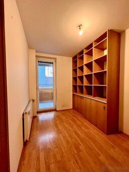 Prodám byt o dispozici 4+1 o celkové ploše 66m2 v Českém Bro