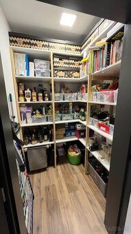 Nabízím k dlouhodobému pronájmu byt 3+1 o výměře cca 74 m² v