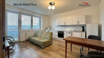 Pronájem bytu 79 m², 2× balkón, Dobšice, ul. V Zahradách 270