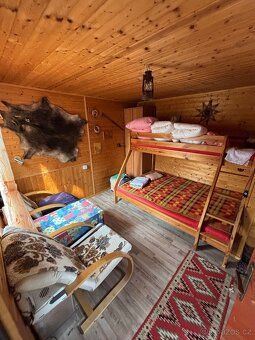 🌿 Chatka se zahradou u Ostravy – klid, soukromí a skvělá dos