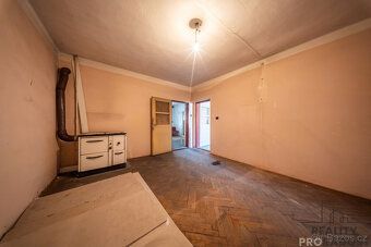 Nabízím Vám k prodeji prostorný rodinný dům 5+2, který má id